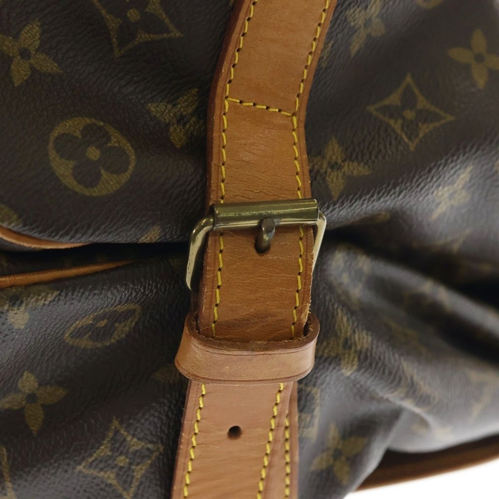 LOUIS VUITTON (ルイヴィトン) モノグラム ソミュール43 PVC レザー ショルダーバッグ ブラウン M42252