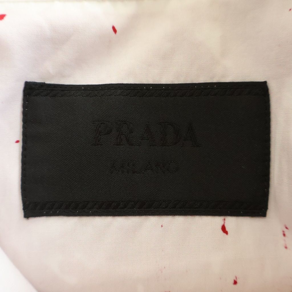 PRADA プラダ 胸ポケットデザイン 半袖シャツ UCS414 S221 108L レッド PRADA (プラダ) 胸ポケットデザイン 半袖シャツ UCS414 S221 108L