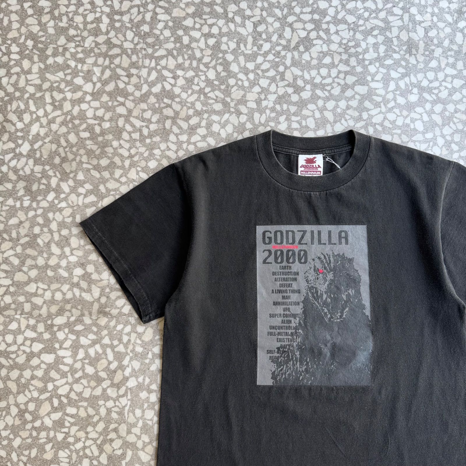 GODZILLA / 2000s promotion Tee size M ゴジラ　2000年　Tシャツ　ムービーT　ユニセックス 半袖　ツラ抜群 東映　映画　SF