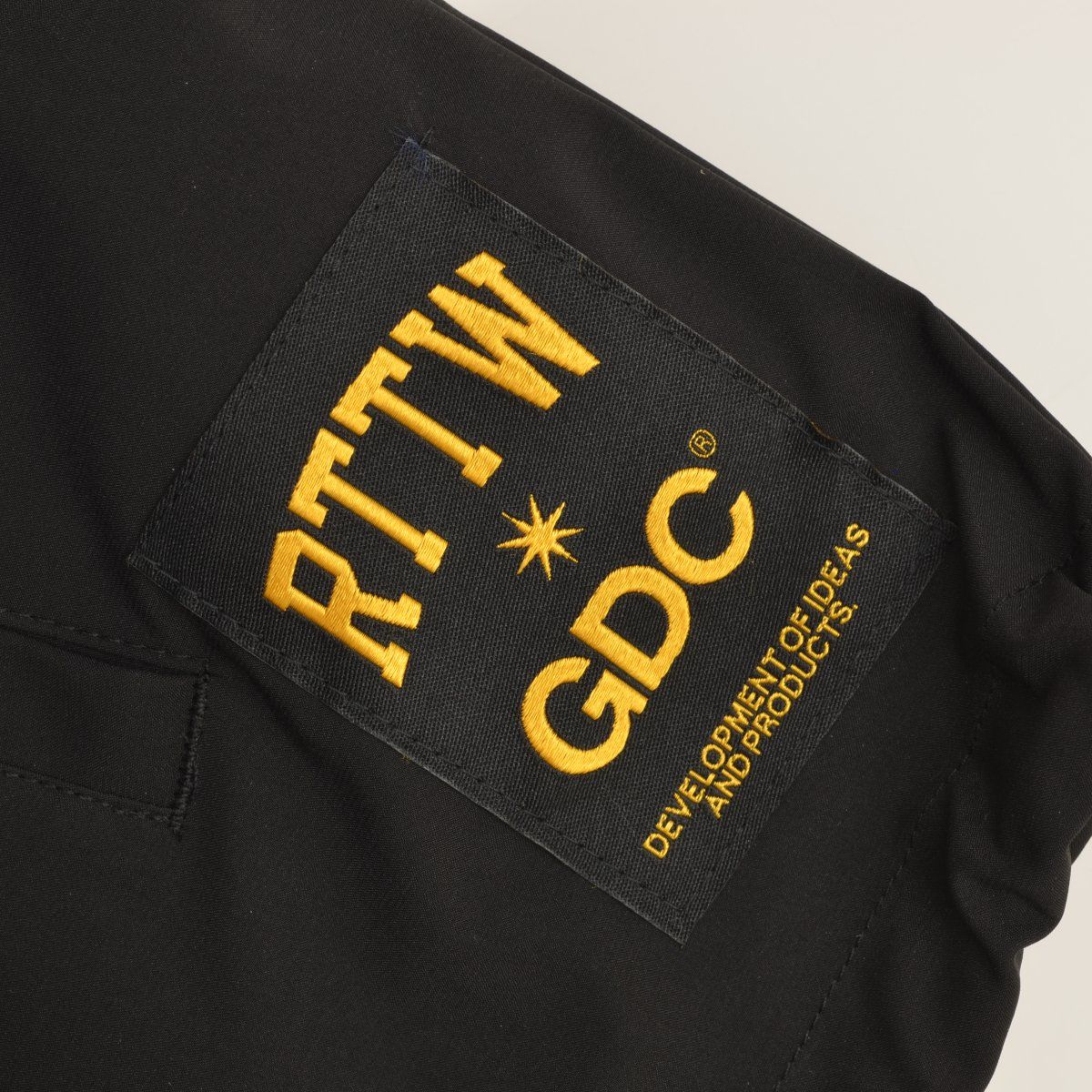 ROTTWEILER×GDC】GD0419 Coach Jacket コーチジャケット - メルカリ