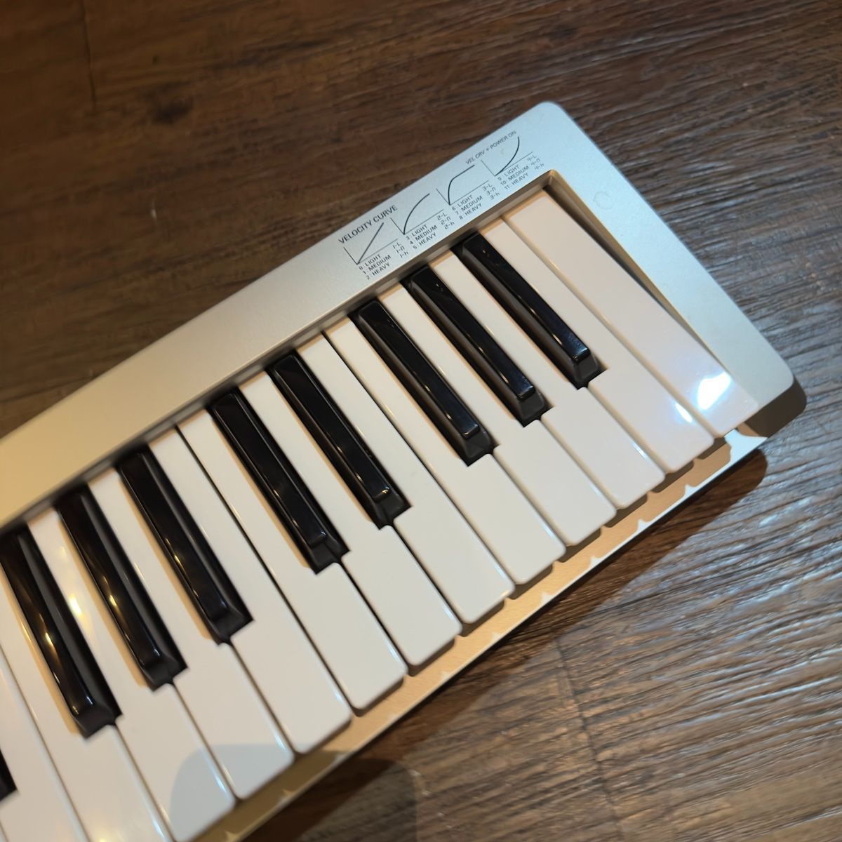 Roland EDIROL PC-50 MIDI Keyboard Controller 49鍵 USB MIDI