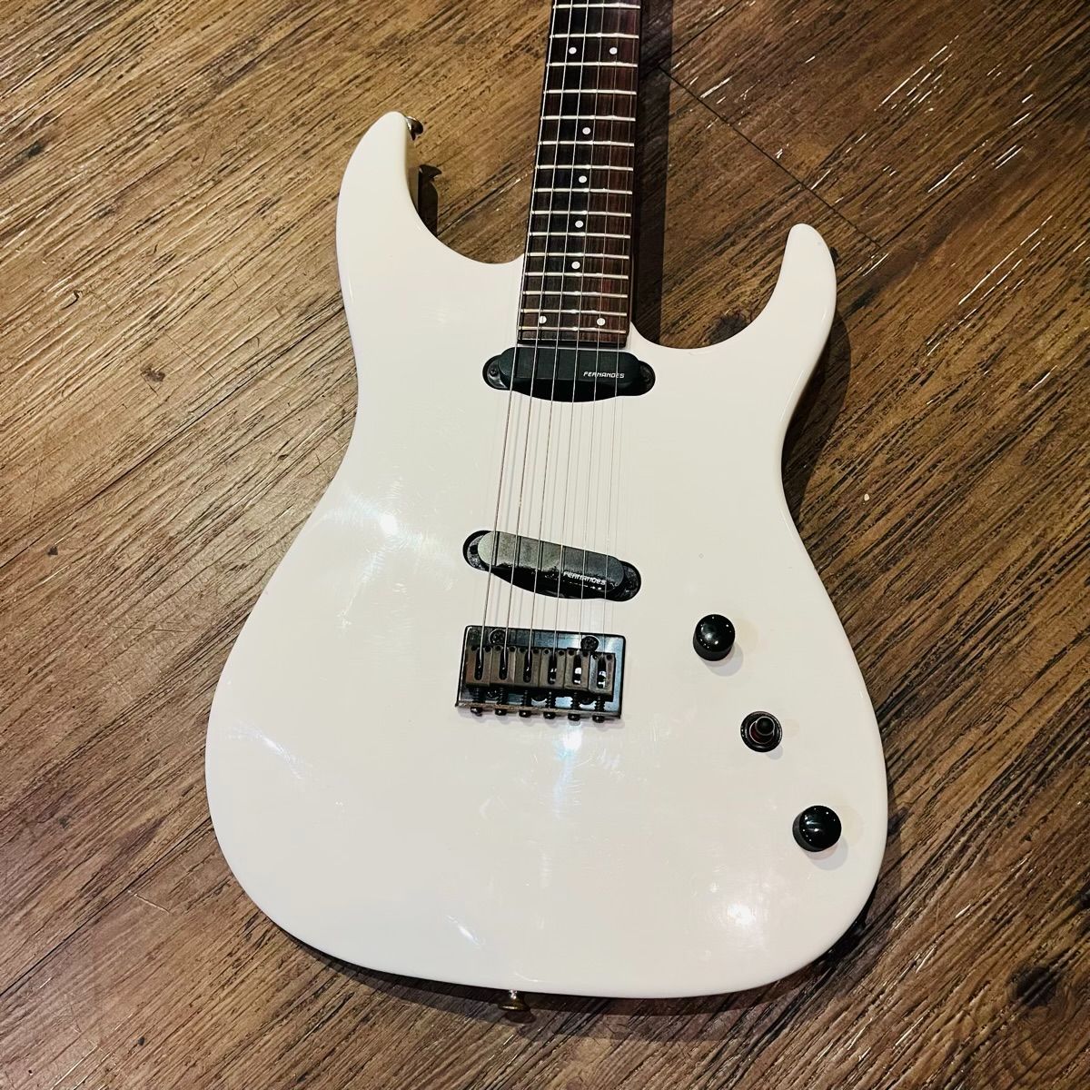 Fernandes STJ-55 Limited Edition Electric Guitar エレキギター
