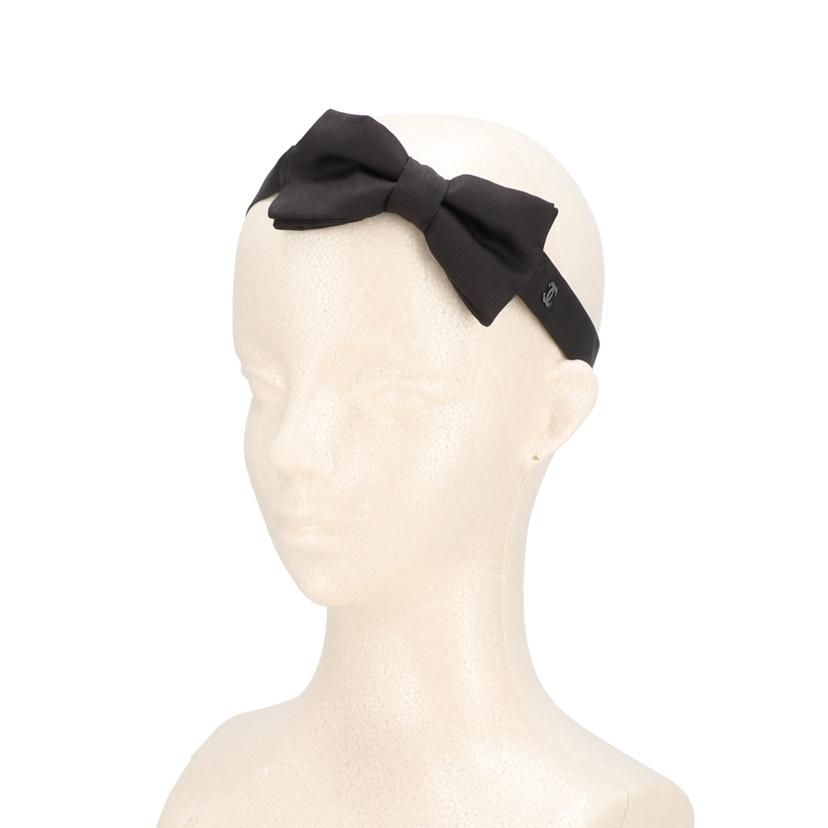 ［美品］CHANEL リボンヘアバンド ブラック/ホワイト CHANEL リボンヘアバンド ブラック Aランク 92 - メルカリ