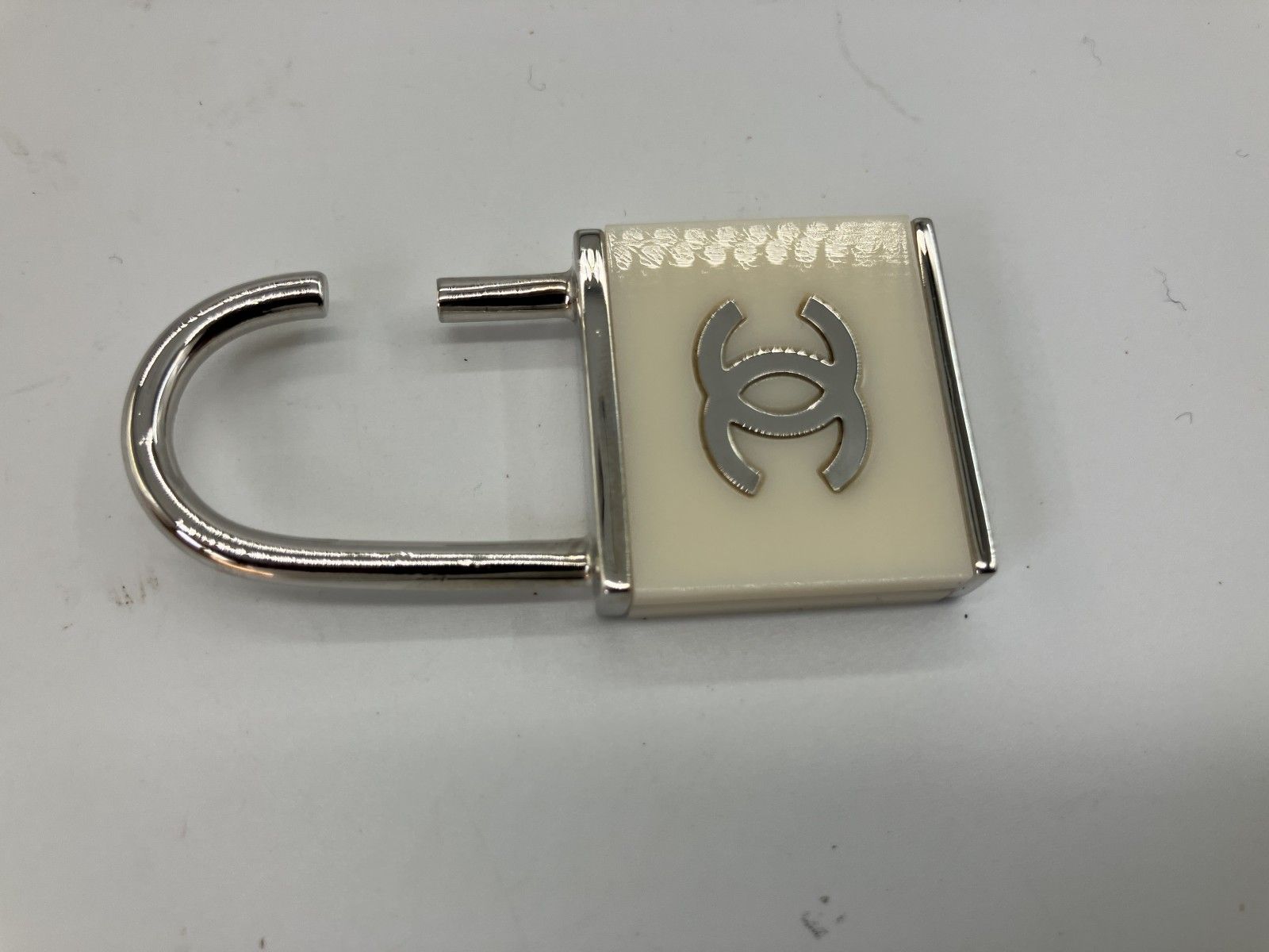 CHANEL シャネル 02C CCロゴ 南京錠 パドロック バッグチャーム 