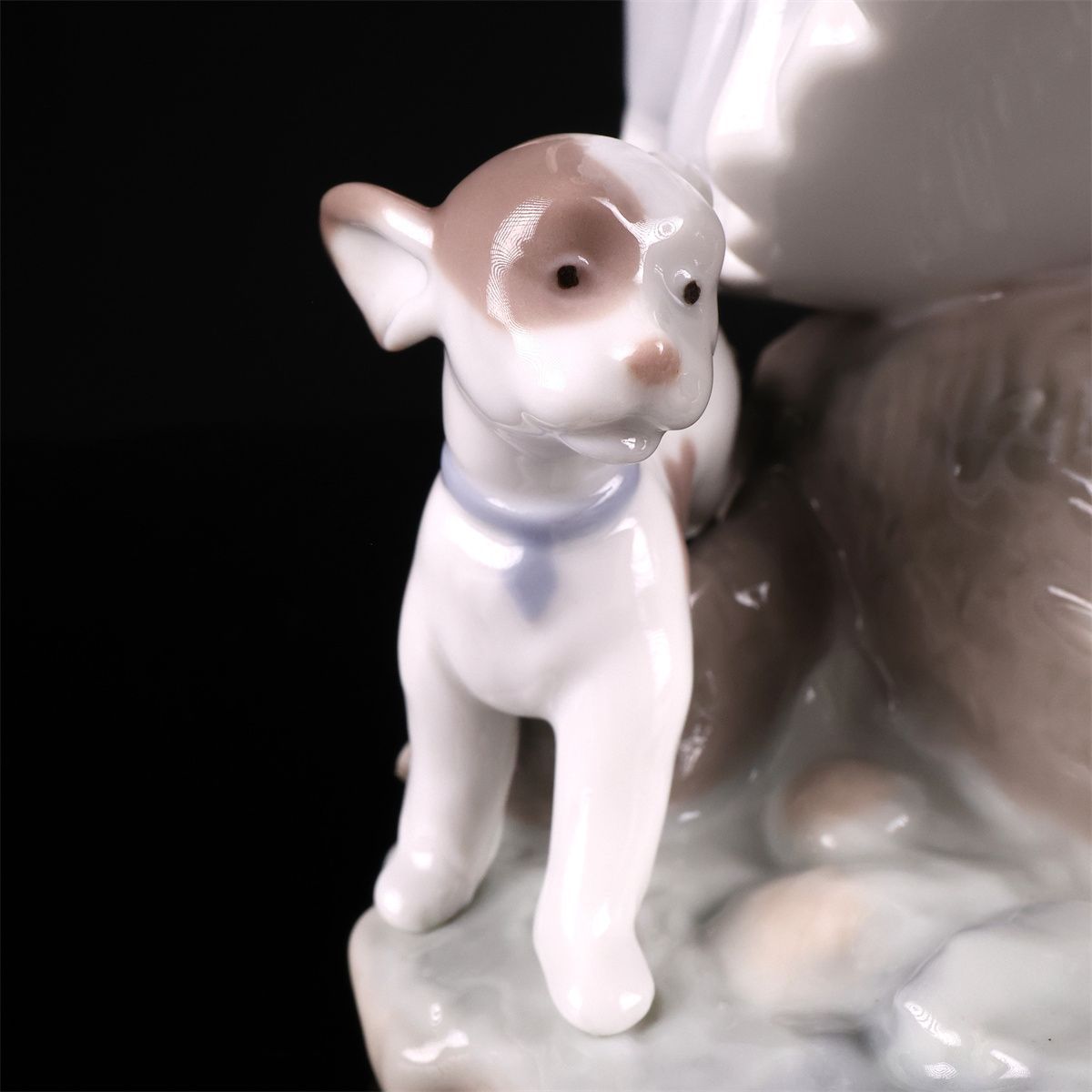 LLADRO 【リヤドロ】 フィギュリン 磁器人形 子犬とかけっこ 高27