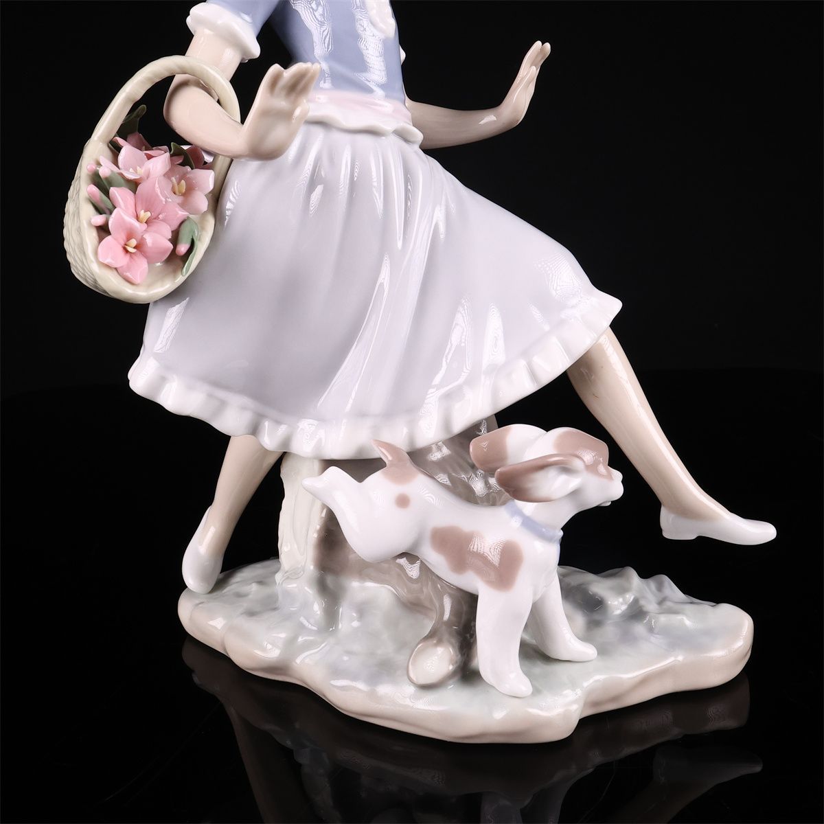 LLADRO 【リヤドロ】 フィギュリン 磁器人形 子犬とかけっこ 高27