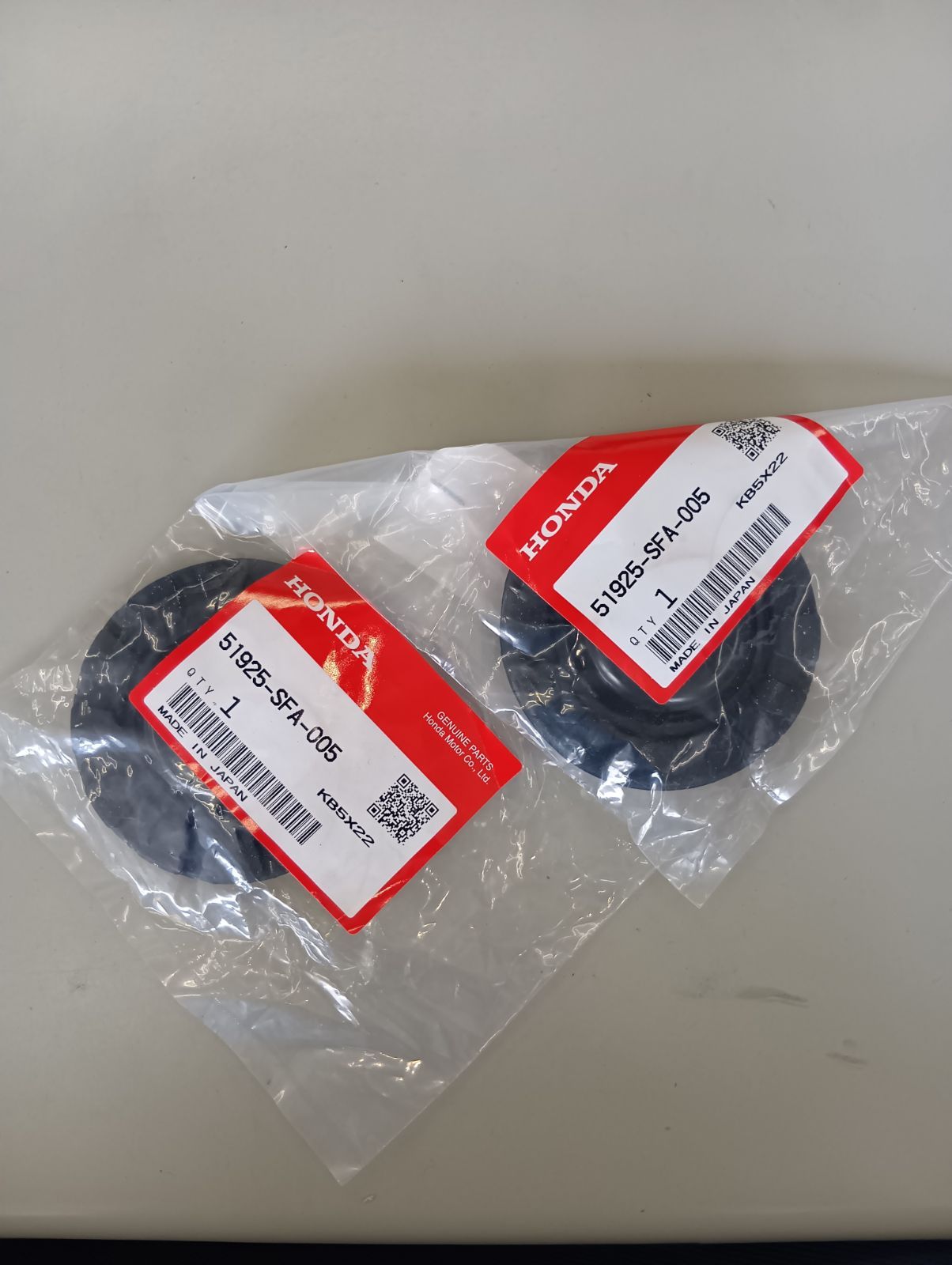 新品 ホンダ純正 51925-SFA-005 ダンパー リバウンドストップ 2個