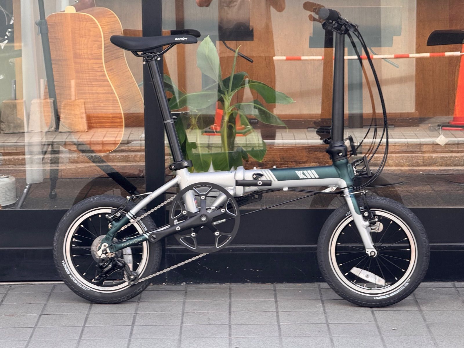 【kei】K3 PLUS＋追加パーツ2点 カスタム完成車 決算セール！新車 DAHON K3カスタム シュワルベ ビッグアップル