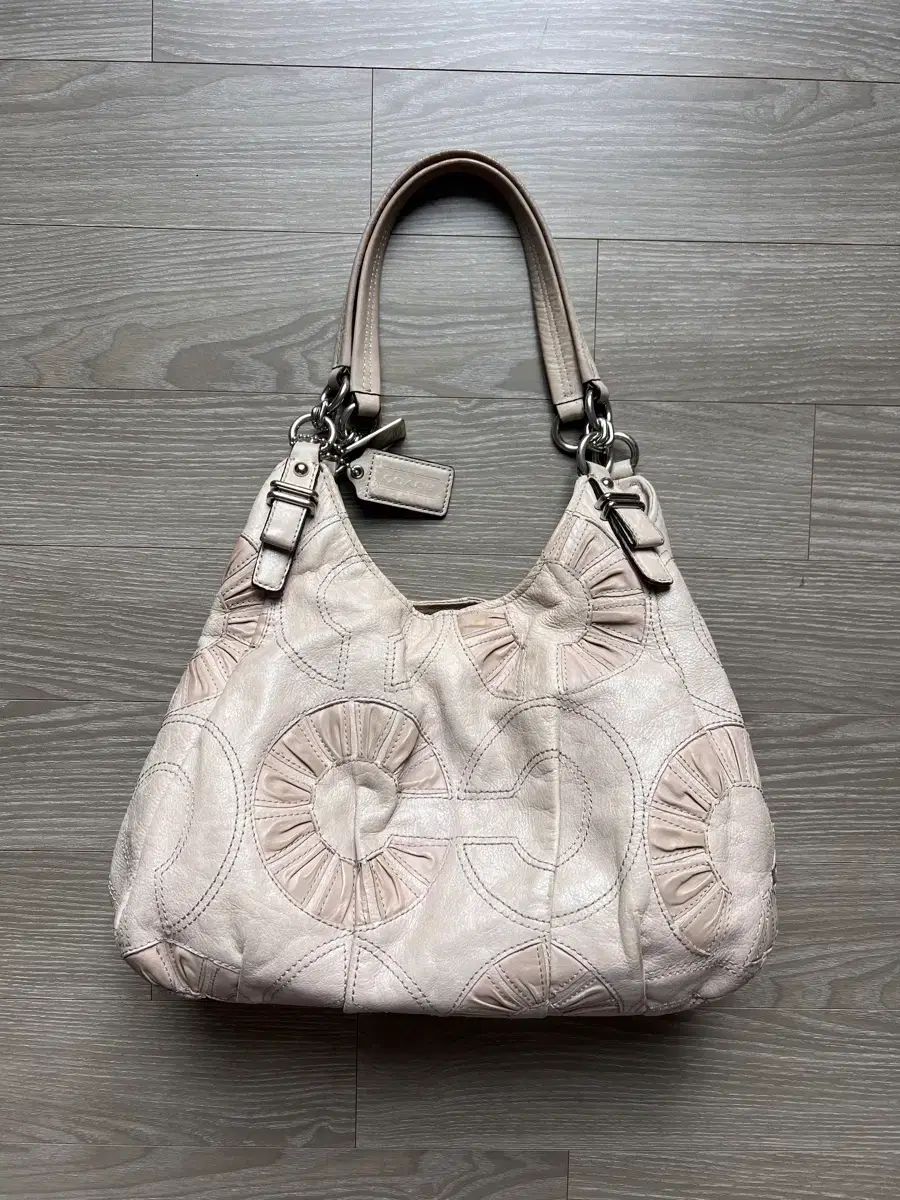 COACH メディソン ホーボー ショルダーバッグ ベージュ