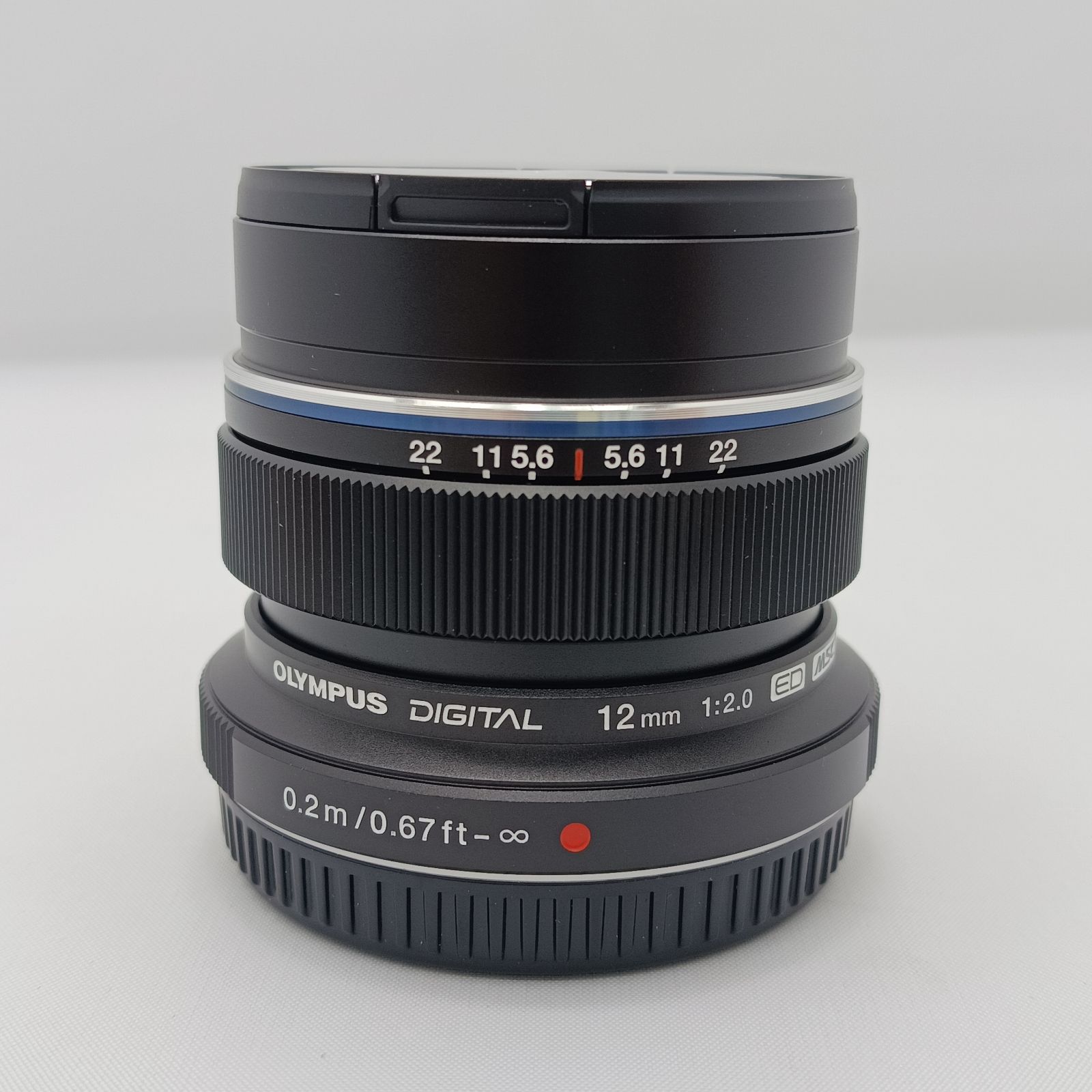 【ガラスケース内展示商品】 オリンパス　OLYMPUS カメラレンズ ［ マイクロフォーサーズ / 単焦点レンズ ］ ブラック M.ZUIKO DIGITAL ED 12mm F2.0