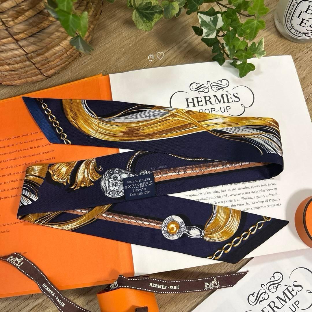 HERMESエルメス ツイリー 騎馬行進 カヴァルカード 23AWシルクスカーフ