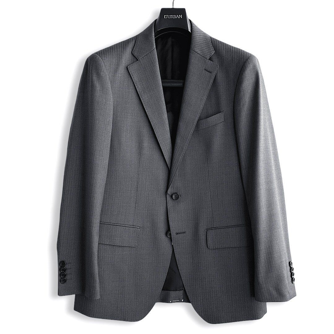 新品 D'URBAN ダーバン スーツ A5 定価132,000円 春夏 グレー シャドーストライプ TRABALDO TOGNA Seesera ウール100% ストレッチ 背抜き ノータック 日本製 ビジネス メンズ 高級