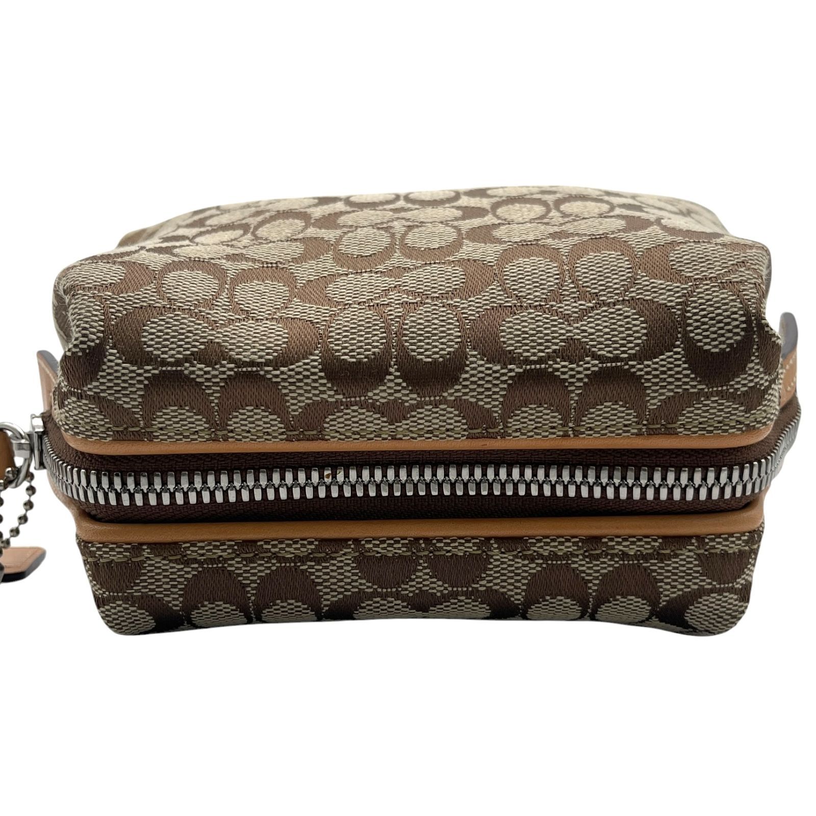 美品 COACH コーチ ポーチ シグネチャー ロゴ 総柄 小物入れ ブラウン