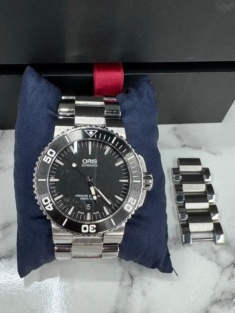 ORIS アクイス デイト 黒文字盤 43mm - メルカリ