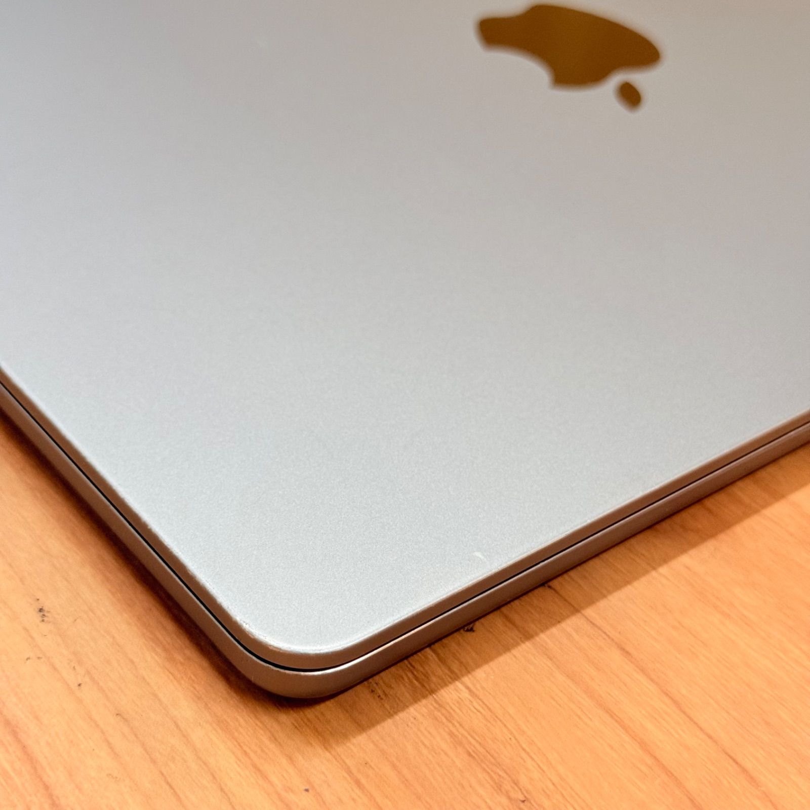 MacBook Air Apple M216GB 512GB 88% 動作確認済 動作確認済】MacBook Air M2 16GB 512GB - メルカリ