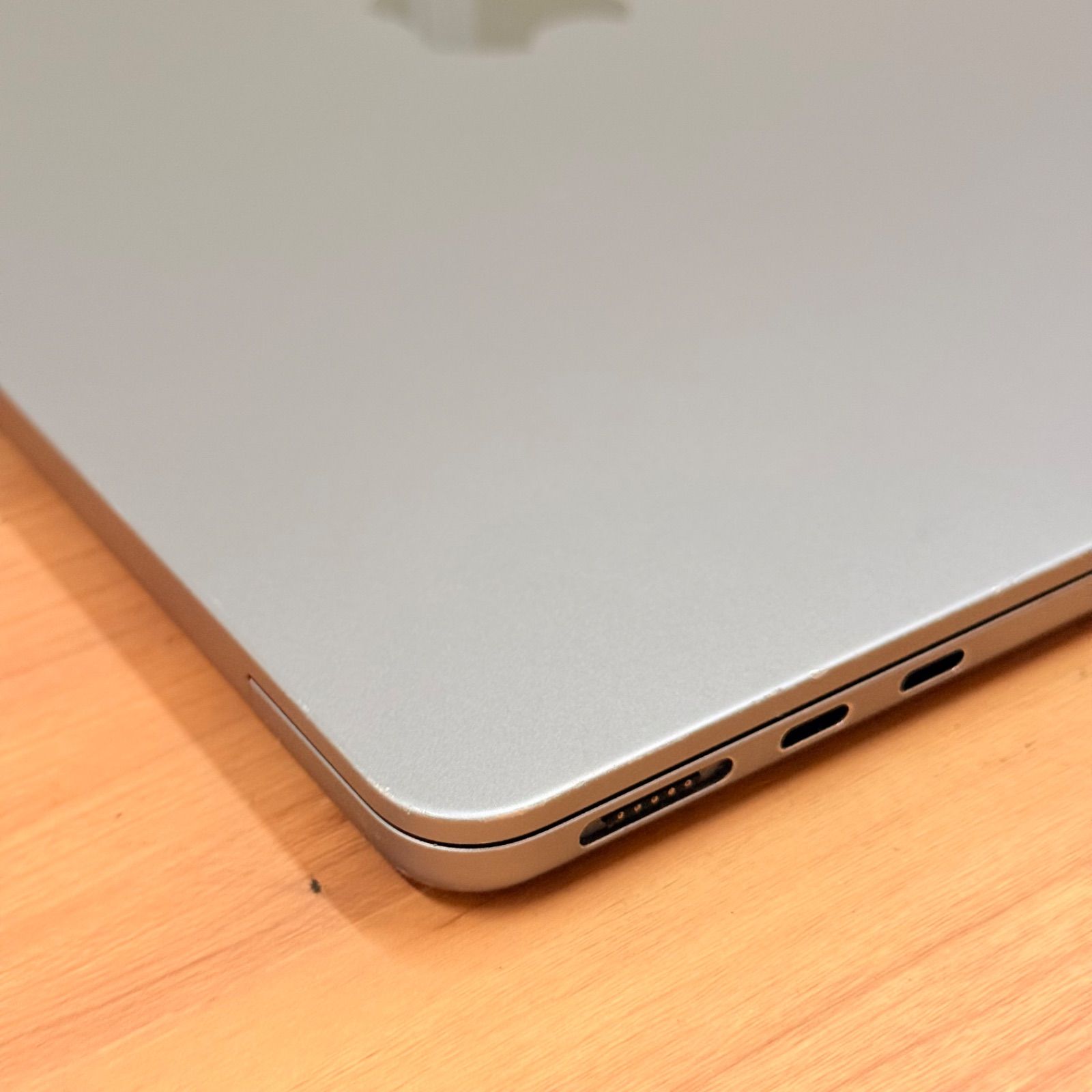 MacBook Air Apple M216GB 512GB 88% 動作確認済 動作確認済】MacBook Air M2 16GB 512GB - メルカリ