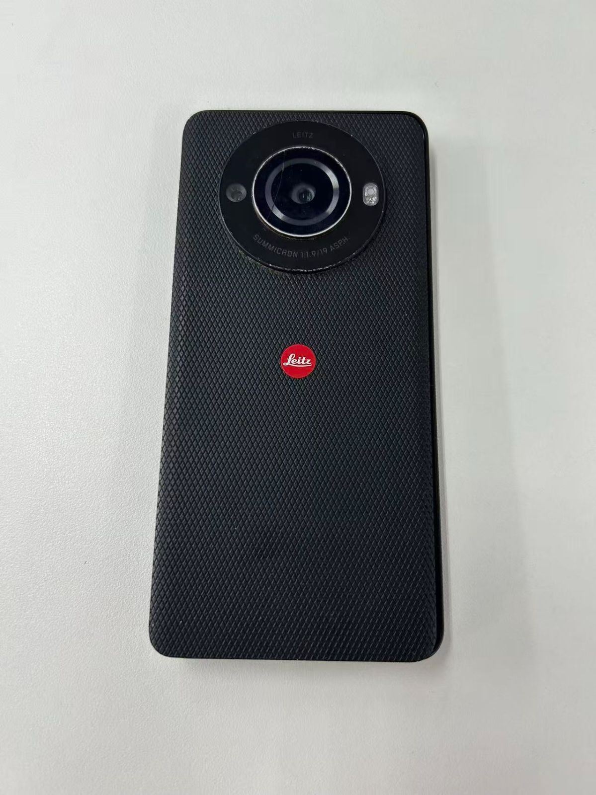 Leitz Phone 3 本体 ジャンク ジャンク】Leitz phone 3 液晶・充電不良 - メルカリ