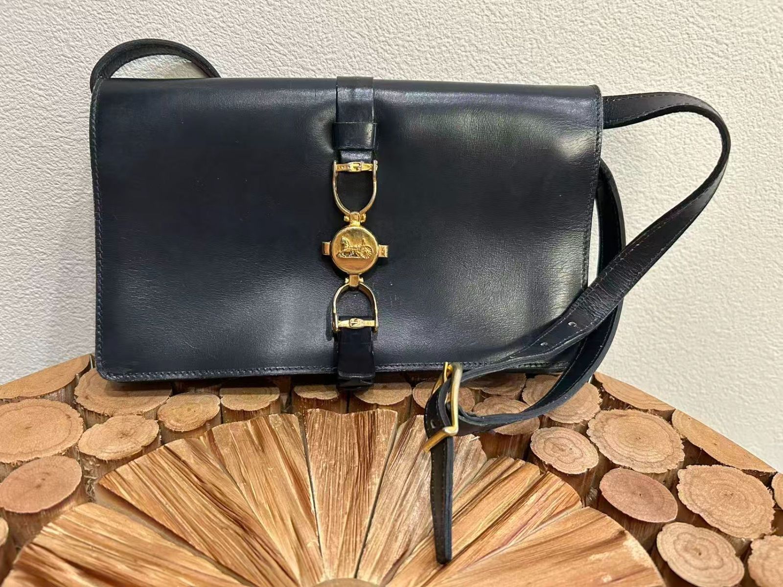 CELINE 馬車金具 ショルダーバッグ ネイビー