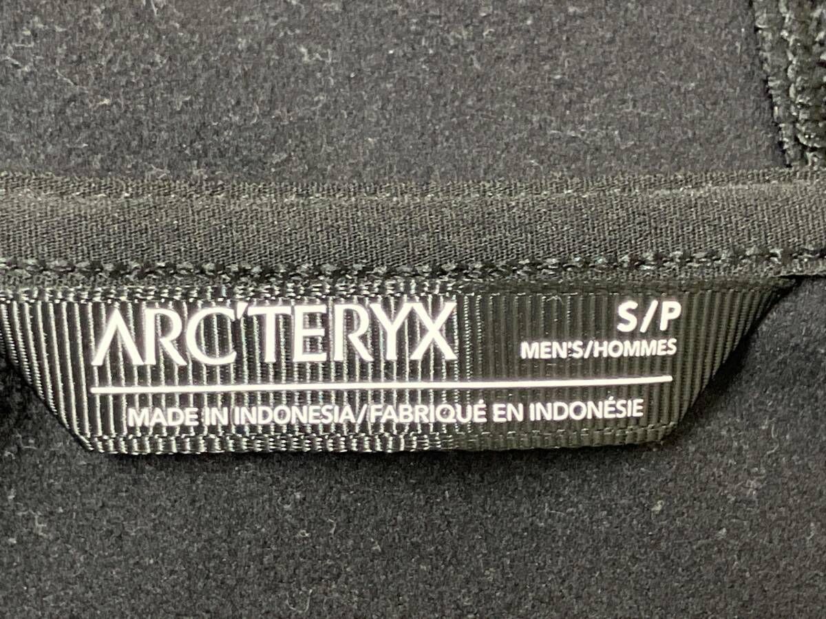 ARC'TERYX アークテリクス カイヤナイト ライトウェイト フーディ マウンテンパーカー Sサイズ ブラック メンズ ジャケット フリース ARC'TERYX アークテリクス カイヤナイト ライトウェイト フーディ マウンテンパーカー Sサイズ ブラック メンズ ジャケット フリース
