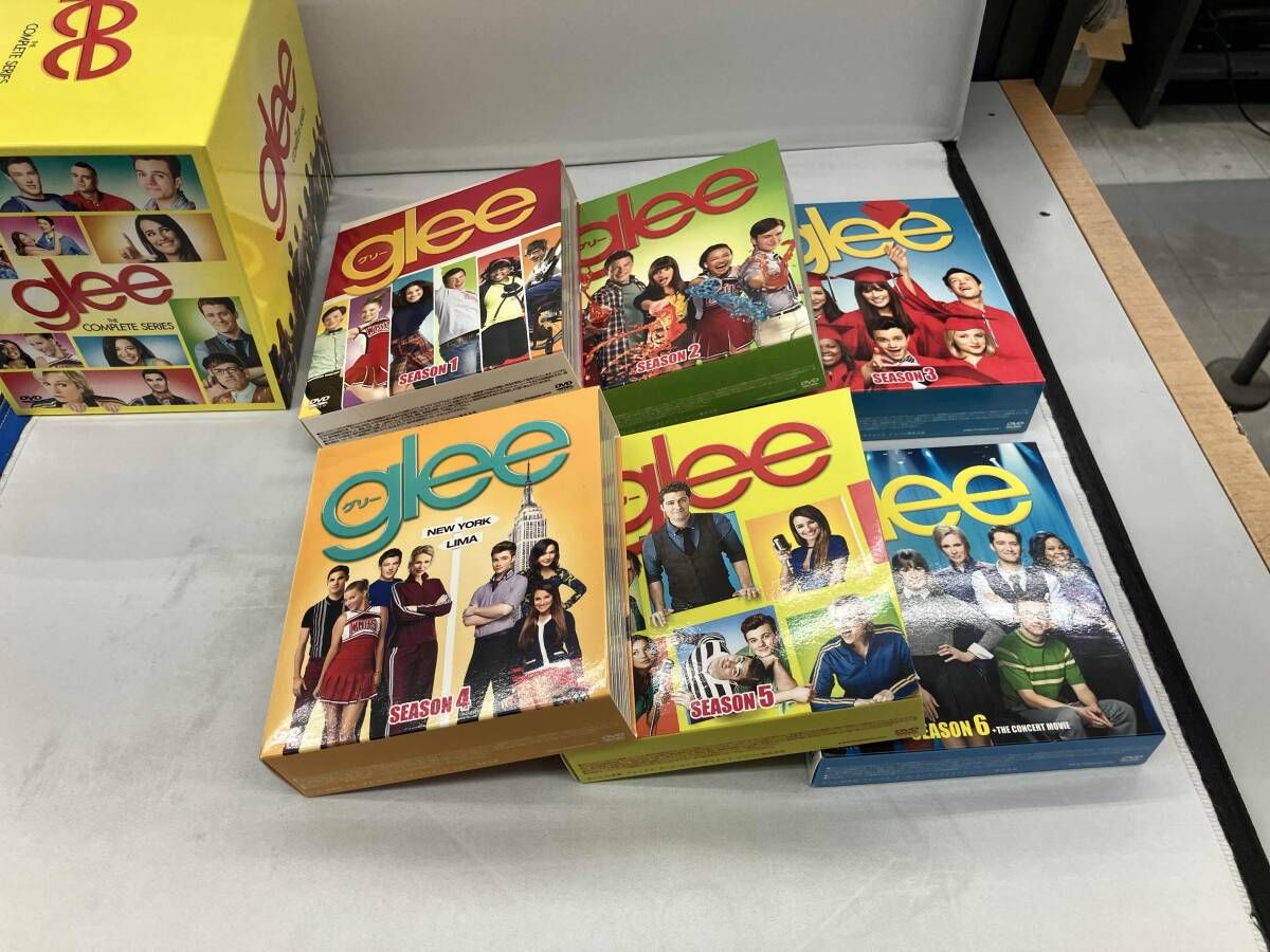 DVD glee グリｰ コンプリｰトDVD-BOX【ケースヤケ小有り】 - メルカリ