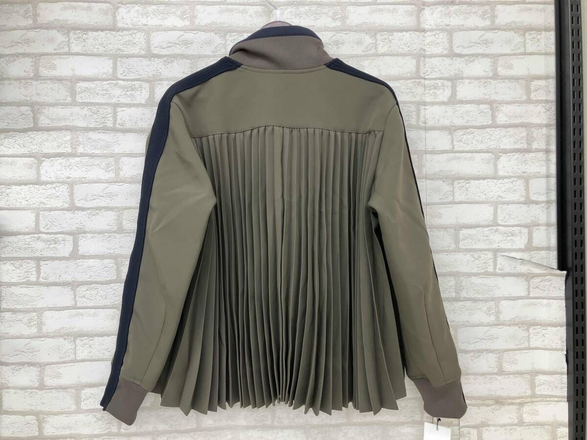 sacai Matelasse Twill Blouson SCW-315 サカイ マトラッセ ツイルブルゾン プリーツ トラックジャケット カーキ レディース サイズ3