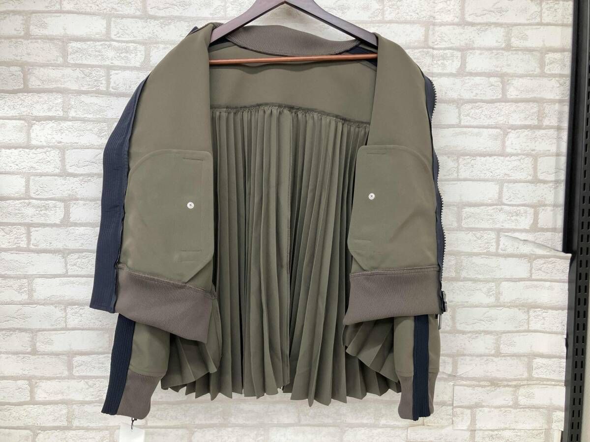 sacai Matelasse Twill Blouson SCW-315 サカイ マトラッセ ツイルブルゾン プリーツ トラックジャケット カーキ レディース サイズ3
