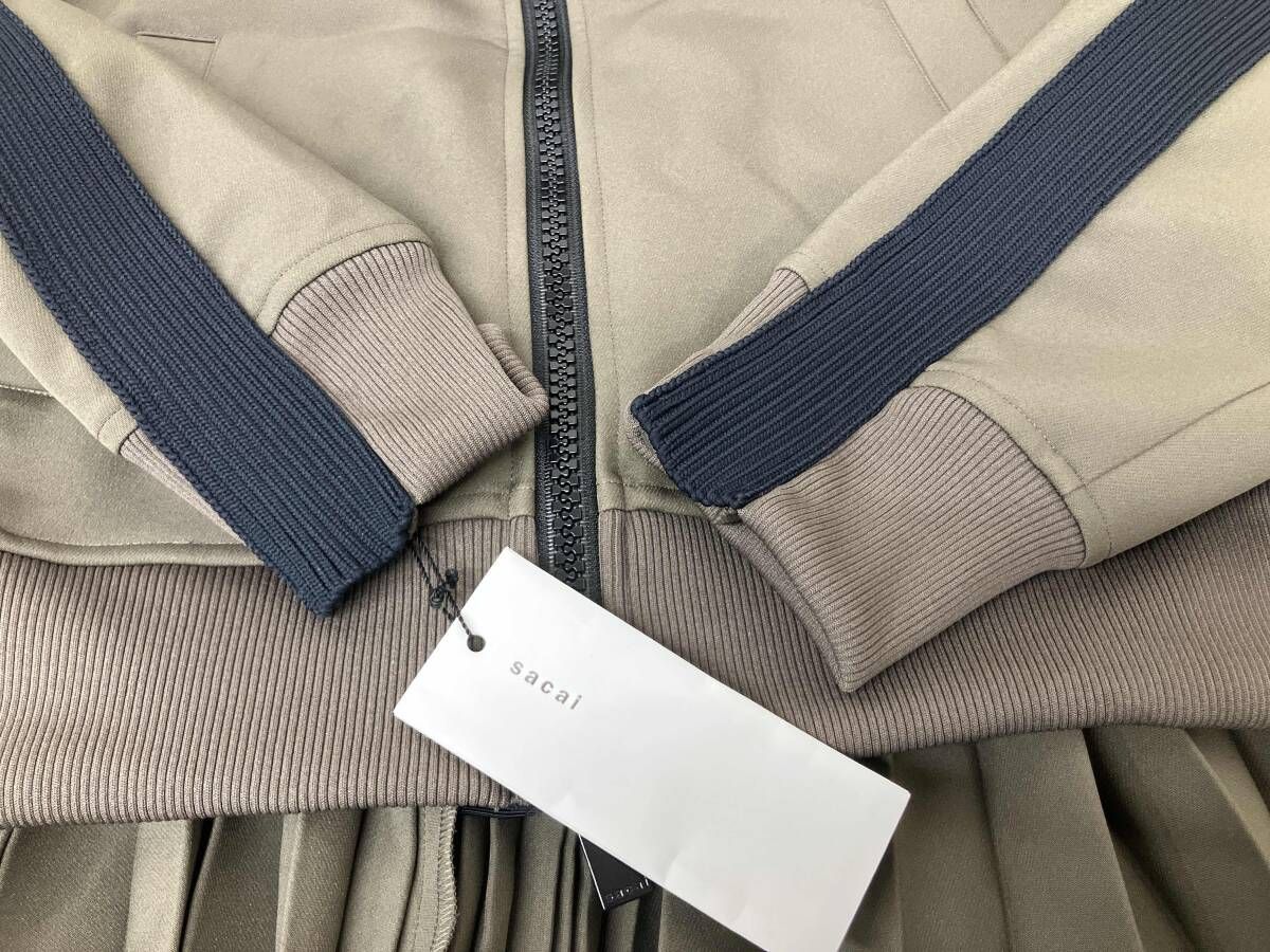 sacai Matelasse Twill Blouson SCW-315 サカイ マトラッセ ツイルブルゾン プリーツ トラックジャケット カーキ レディース サイズ3
