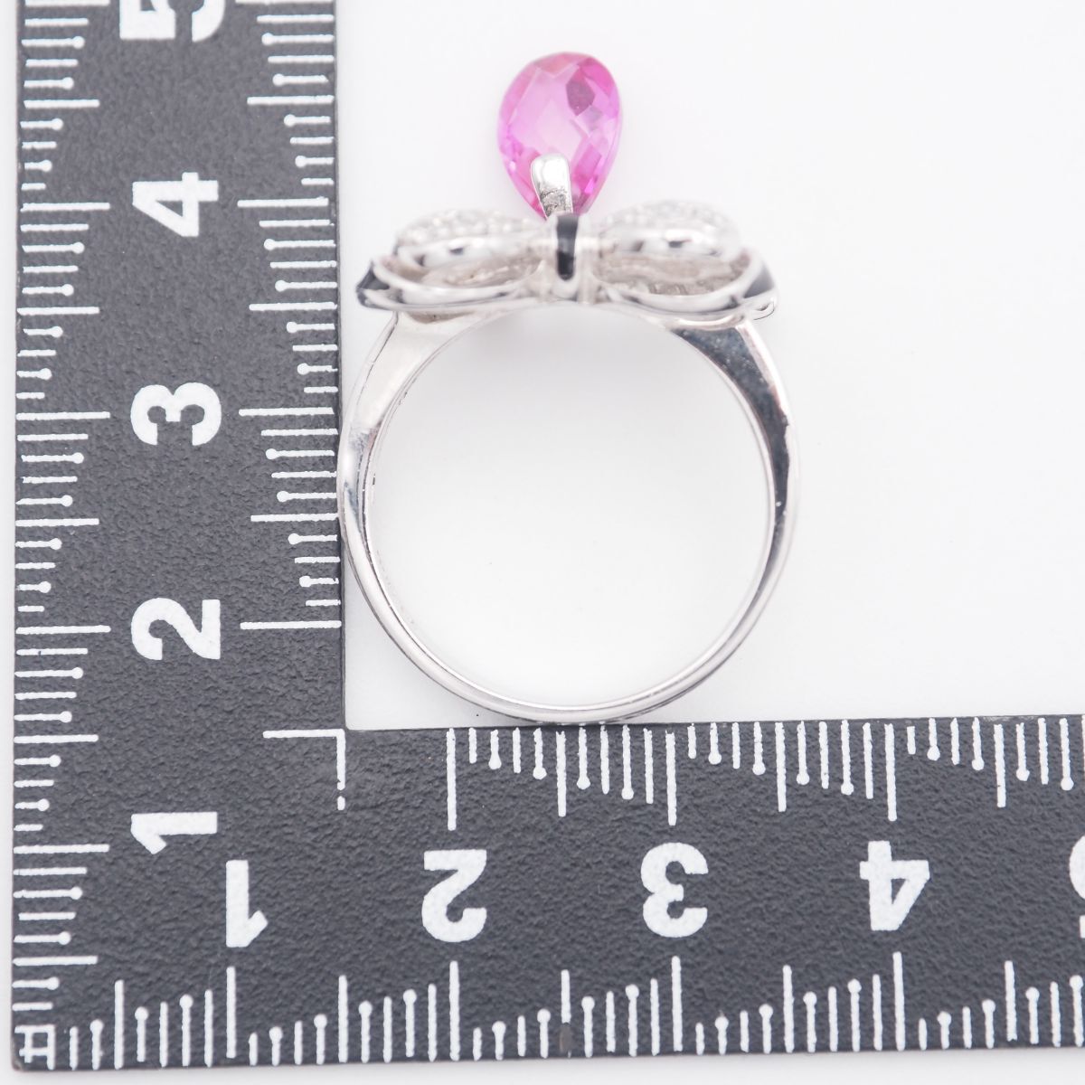 リング 三連 ピンクトパーズ シルバー リボンデザイン B328 ピンクトパーズ? スピネル? 925刻印 リング リボン ダイヤモンド