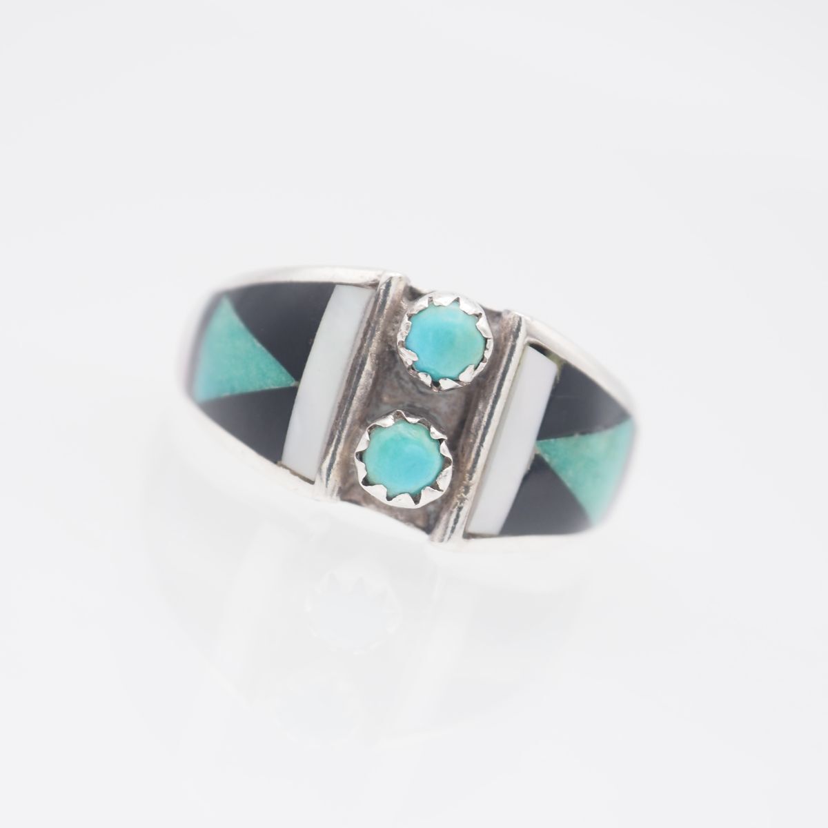 B591 Navajo Turquoise Turquoise Shell and Other Colored Stone Ring Inlay Design Silver Ring Indian Jewelry Size 13