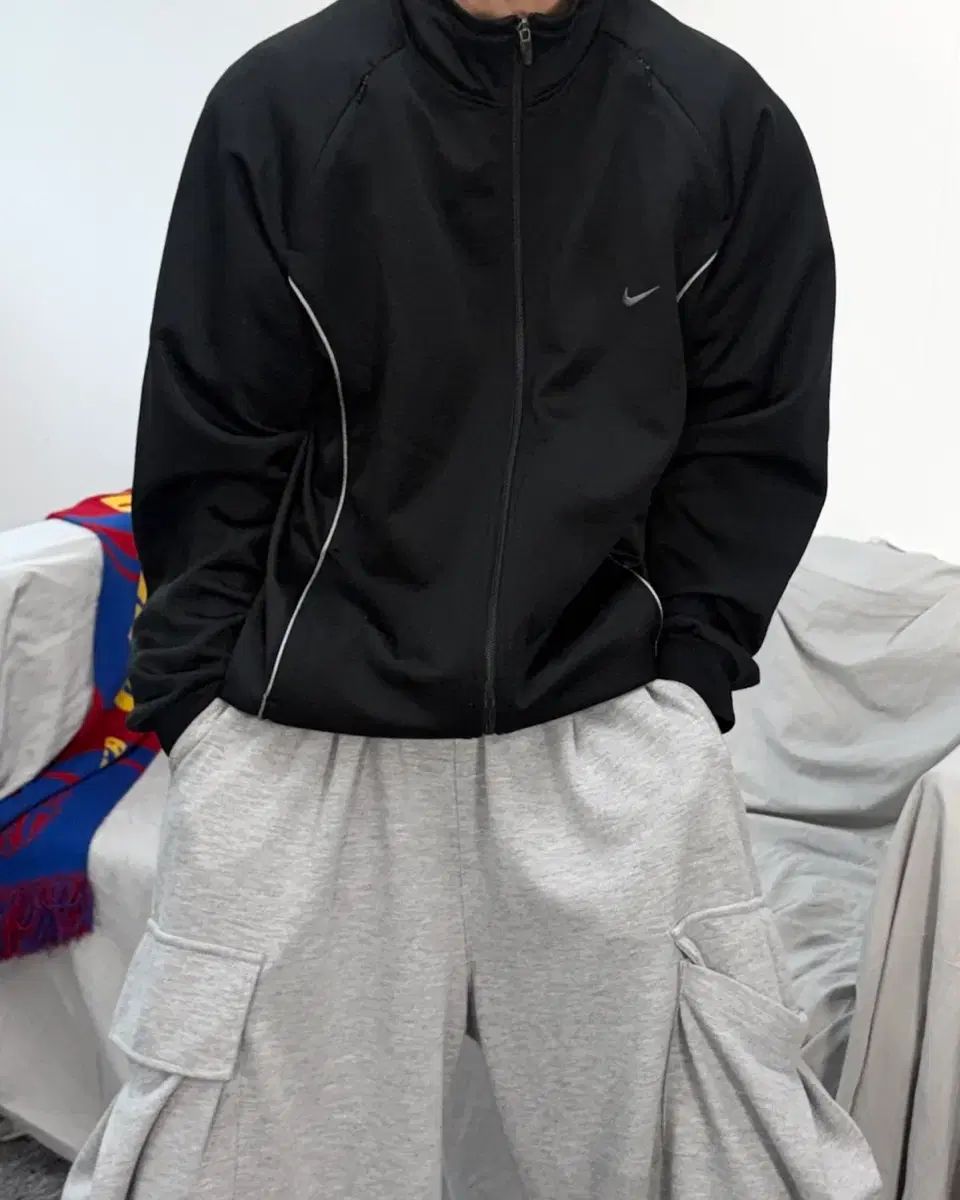 ナイキ 00s ブラック パイピング トラックジャージ ジャージ XL