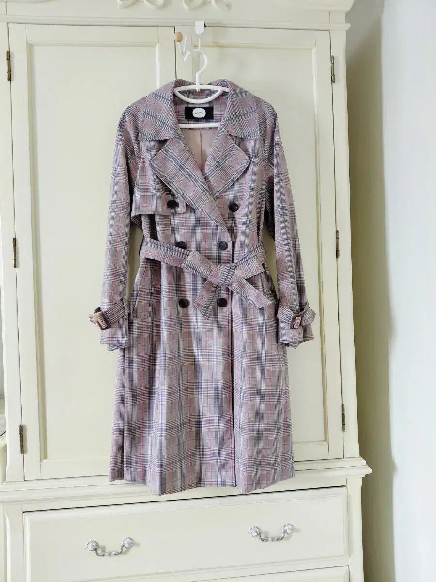 (新品) DEWL トレンチコート