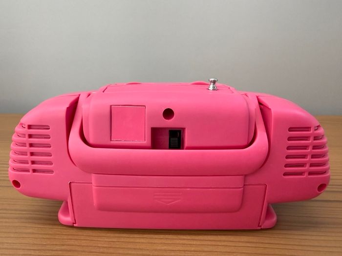 1997年 レトロ サンリオ ハローキティ AM/FM ミニポータブルラジオ