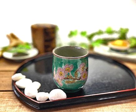 九谷焼 湯呑 湯飲み 小 ソメイヨシノ緑塗り 裏絵 酒井百華園 新品 箱付き メーカー直送 ギフト