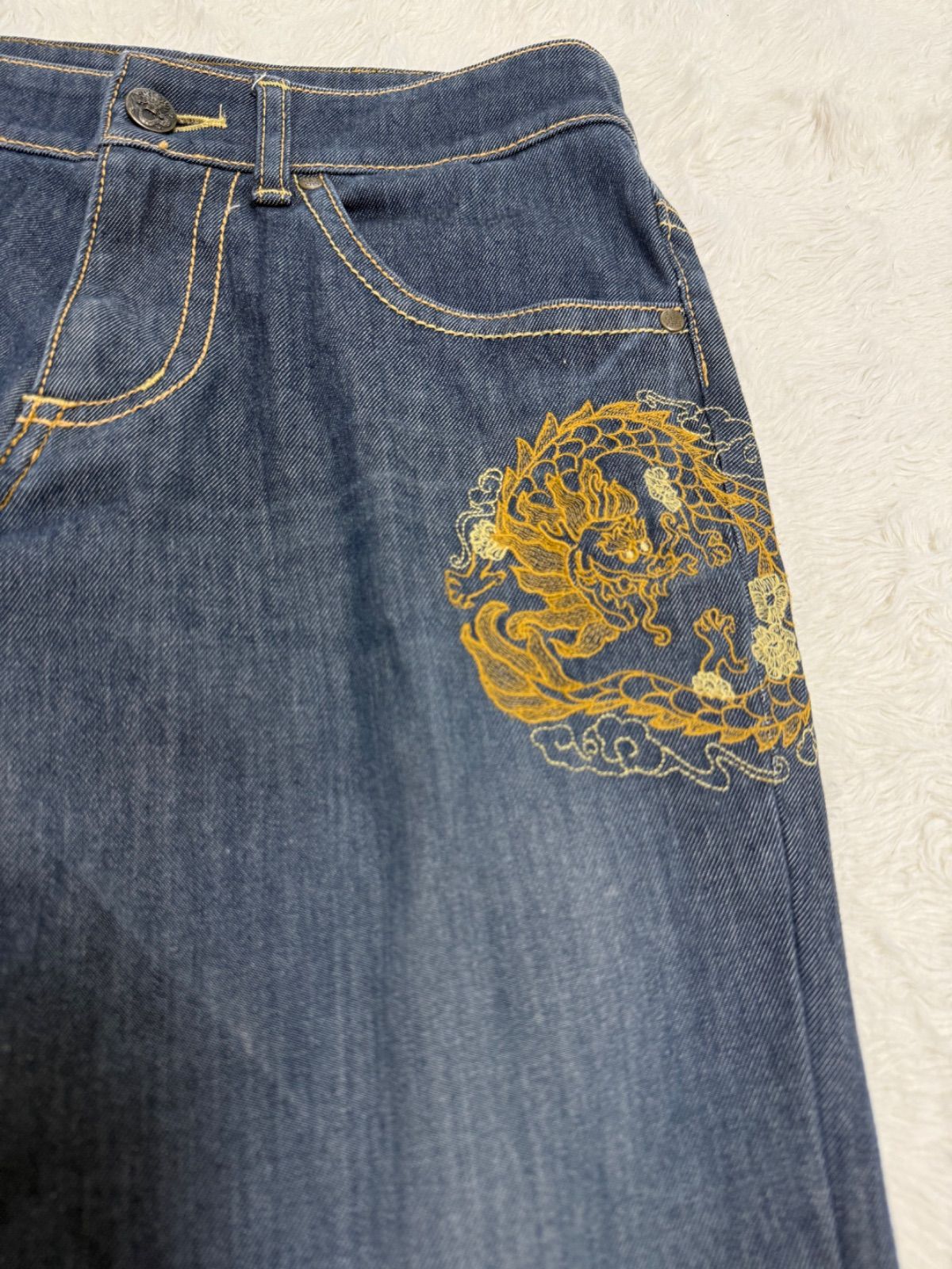 VIVIENNE TAM ヴィヴィアンタム 龍刺繍 デニムリメイクスカート サイズ