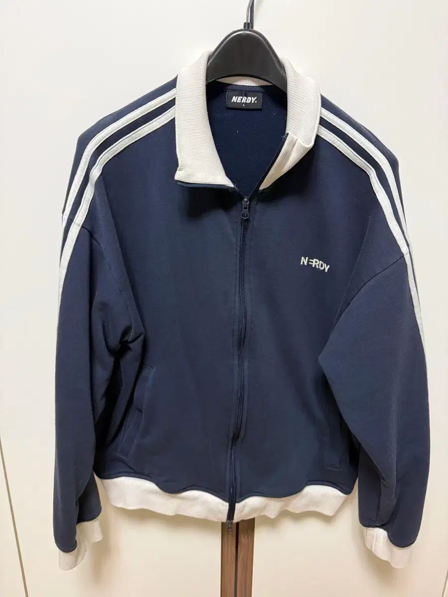 NERDY トレーニングウェア ネイビー セット (L)