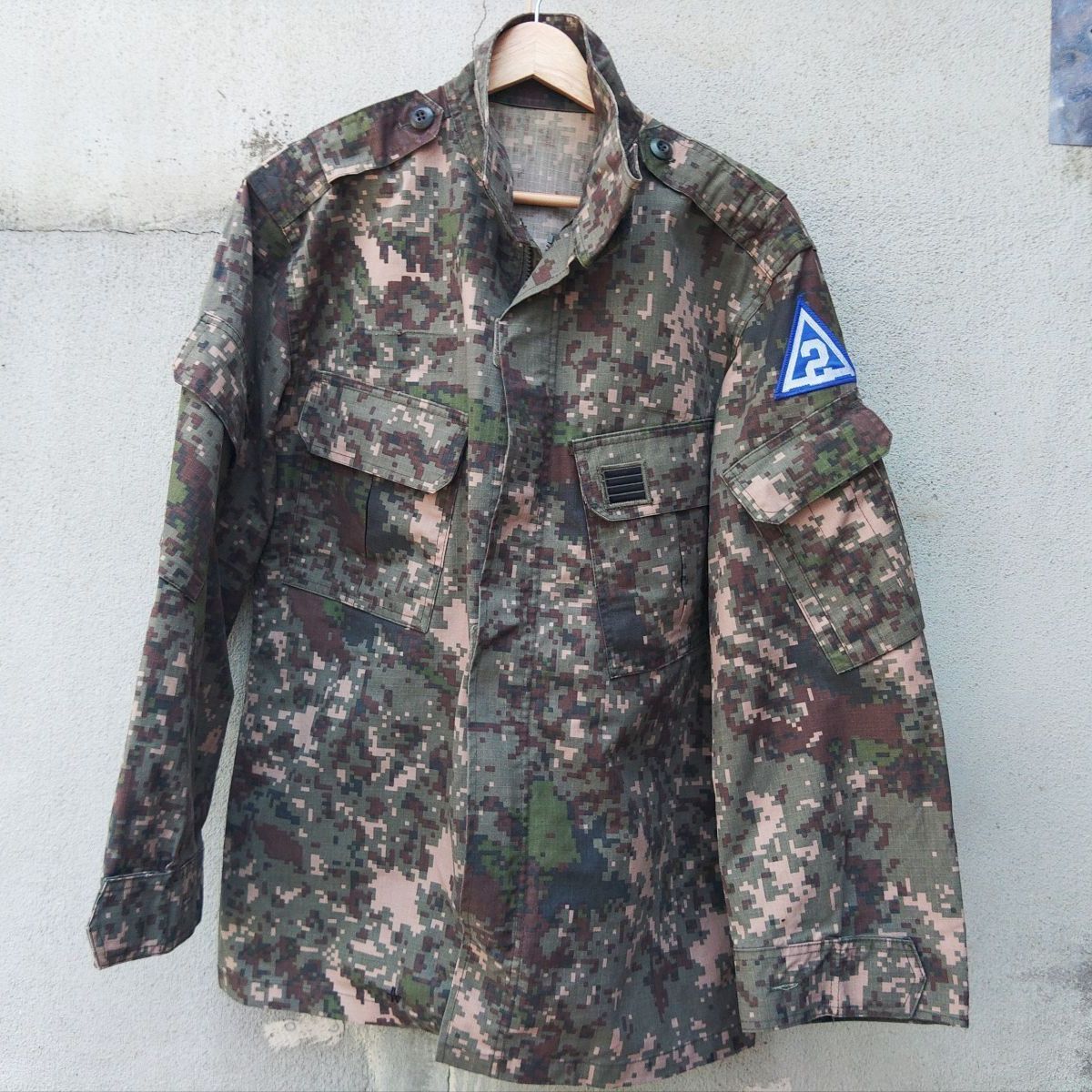 韓国陸軍実物】戦闘服3点セット - メルカリ
