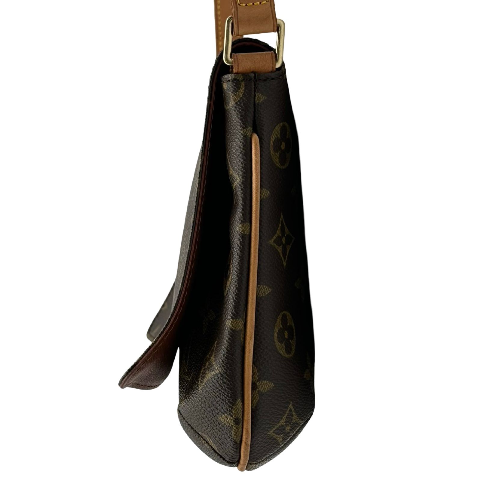 ルイ・ヴィトン LOUIS VUITTON ミュゼット・タンゴ ショート M51257