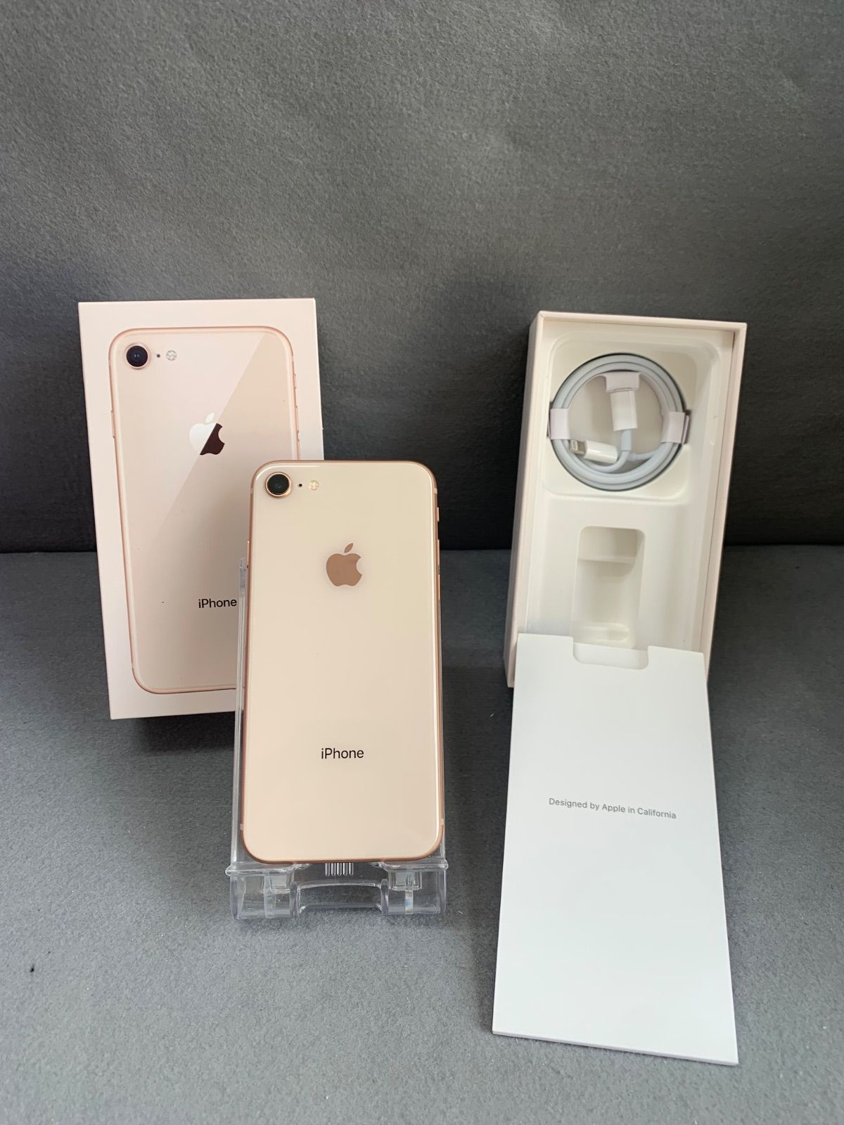 美品 iPhone8 64GB ゴールド SIMフリー Appleストア版 - メルカリ