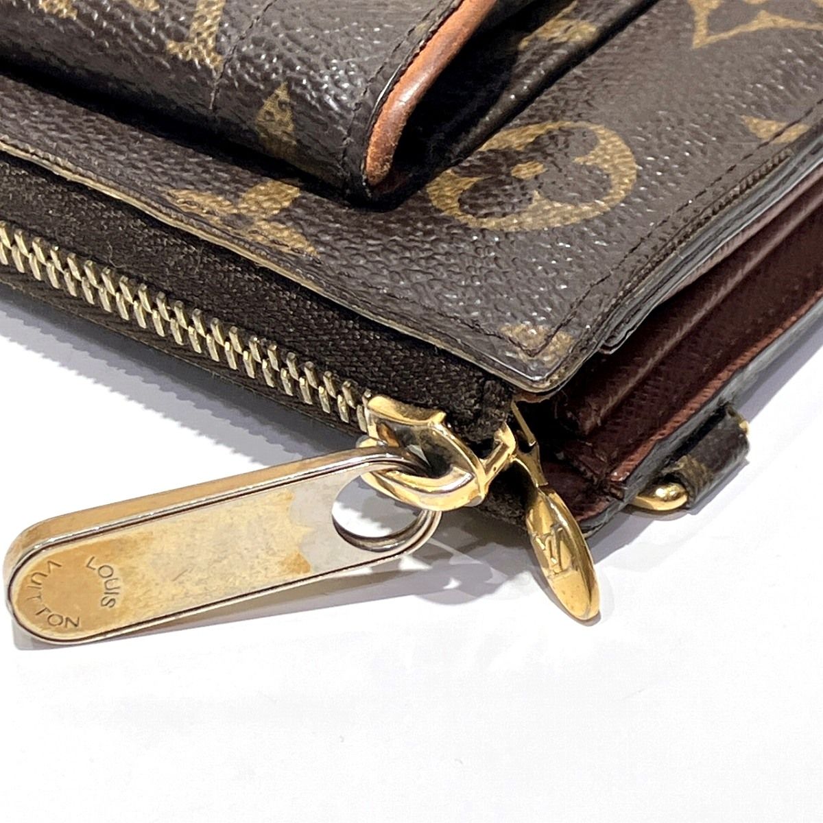 ルイ・ヴィトン LOUIS VUITTON ポルトフォイユ・アストリッド