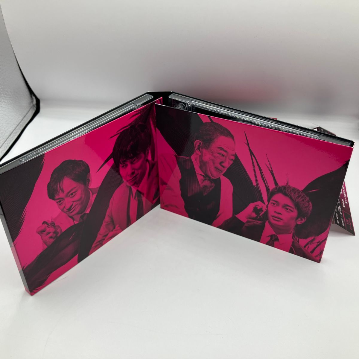 ☆ クロサギ 2022年版 Blu-ray BOX (4Blu-ray) TCBD-1392 平野紫耀