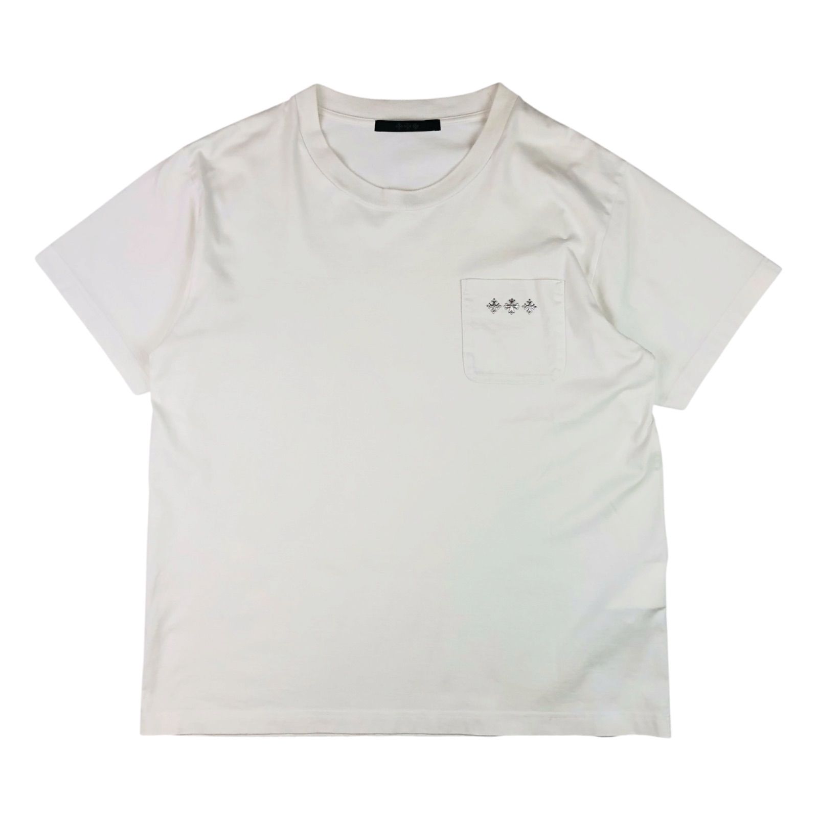美品★TATRAS★タトラス・メンズ メタルクロスアイコン:胸ポケット付き コットン クルーネック Tシャツ 2025年モデル (01/SM相当) メンズトップス 夏服 カジュアル ホワイト ブランドTシャツ 日本製