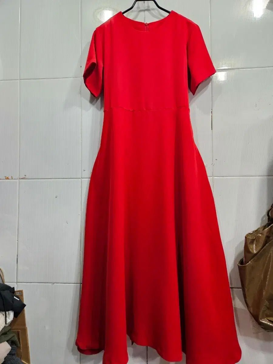 ロング丈ワンピース(55)新品