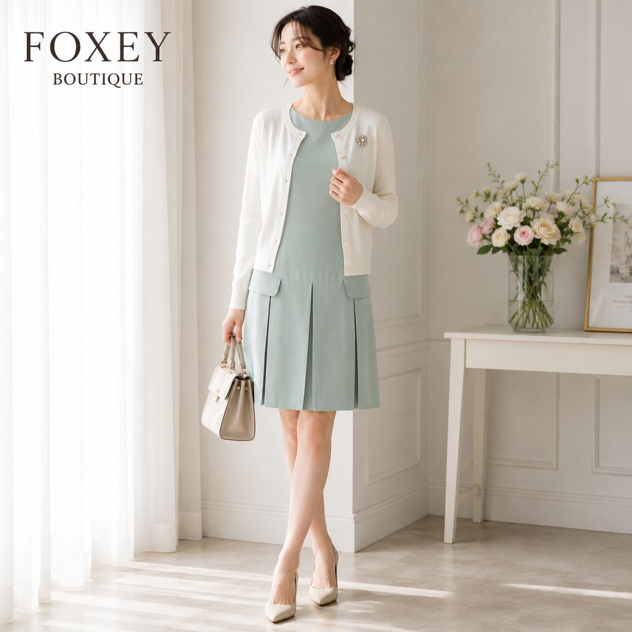 美品✨ フォクシー バックリボン プリーツワンピース シアー ノースリーブ 38 参考価格118,800円【美品 / ボックスプリーツで大人可愛い】FOXEY