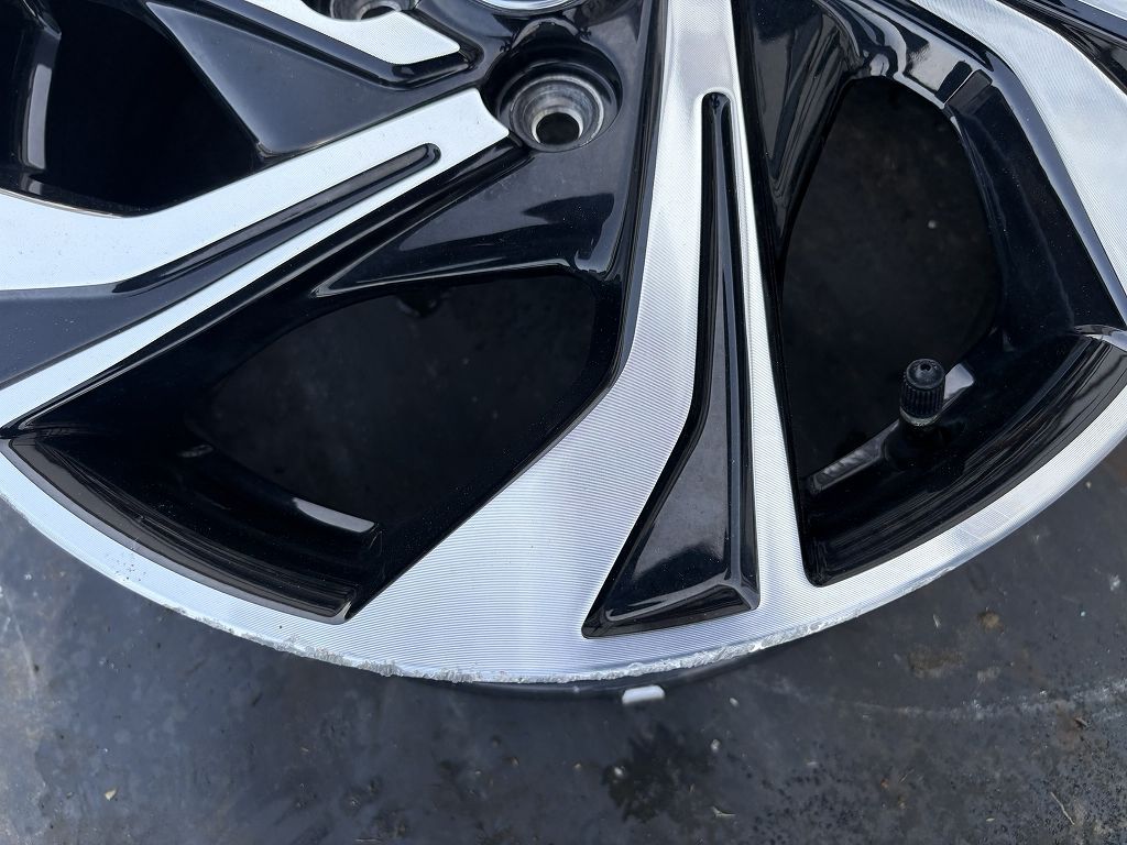 ダイハツ純正 タントカスタム LA650S 15インチ アルミホイール① 1本