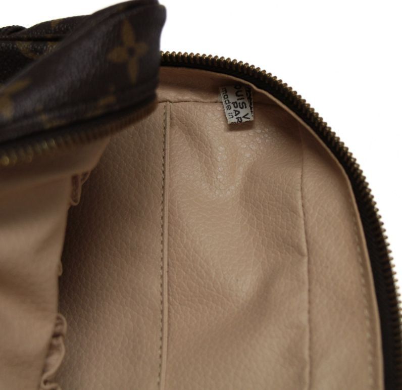 ルイヴィトン Louis Vuitton トゥルーストワレット23 化粧ポーチ
