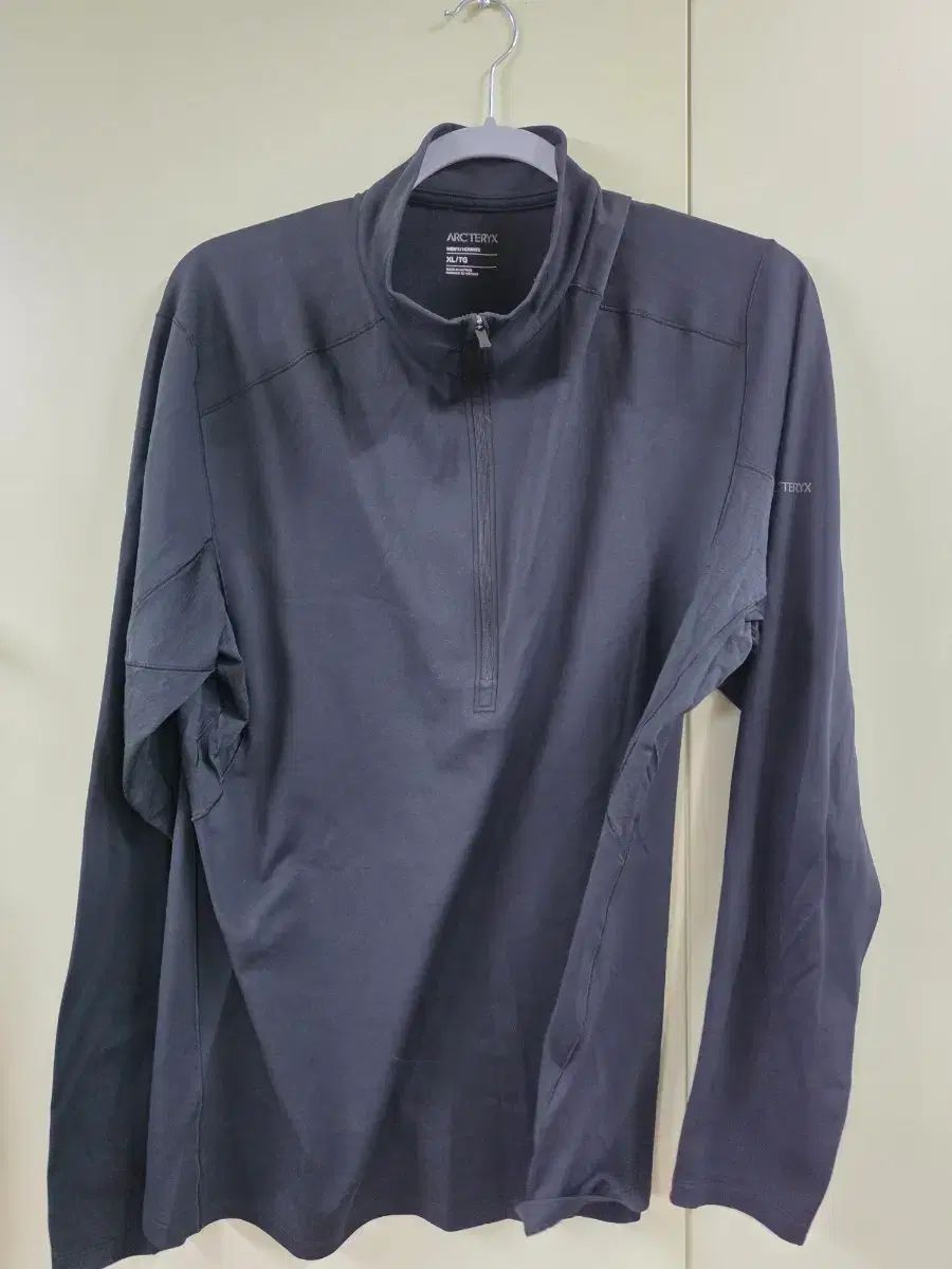 ARC'TERYX アークテリクス LT ジップ ネック ブラック XL