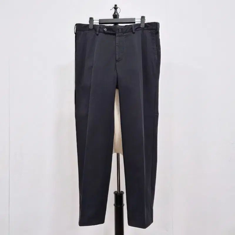 エルメネジルド ゼニア コットン パンツ
