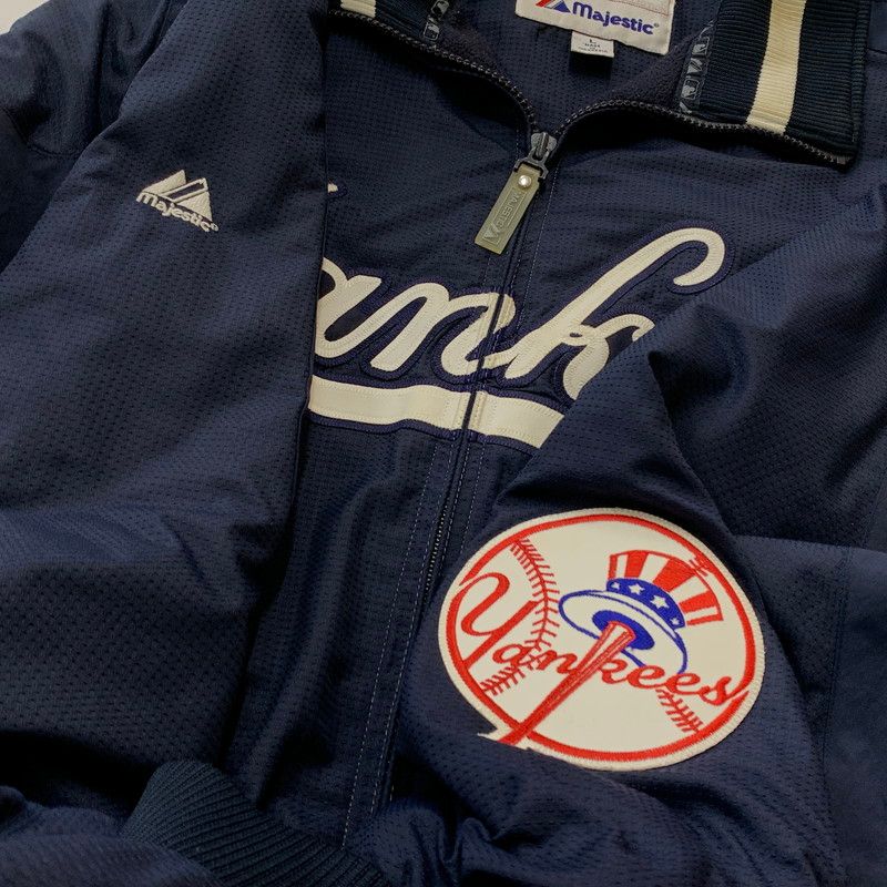 中古品】 MAJESTIC マジェスティック YANKEES ZIP JACKET ヤンキース