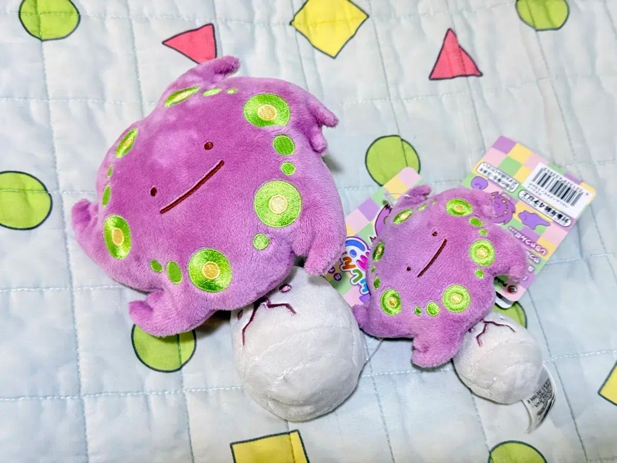ポケモンセンター 変身メタモン 花崗岩ドール マスコット キーホルダー + ぬいぐるみ