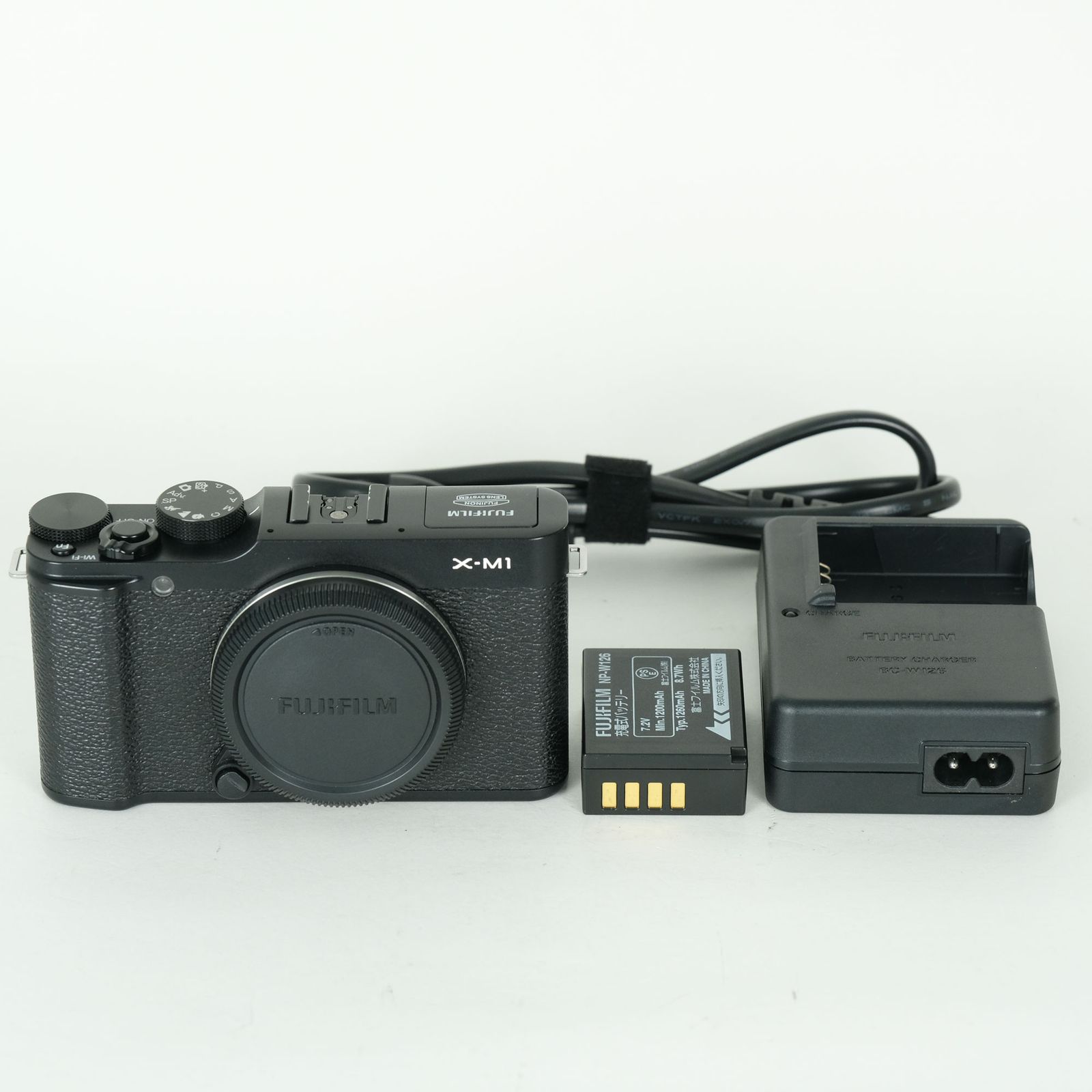 [良品] FUJIFILM X-M1 ボディ ブラック | 富士フイルムXマウント